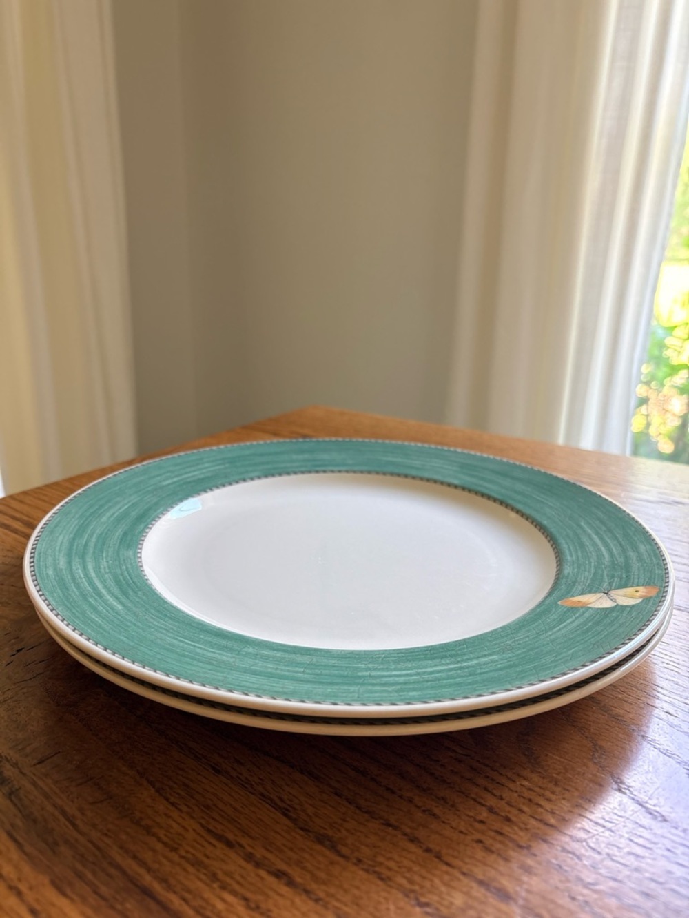Wedgwood 1997 Sarah’s Garden (2) Green Rim Dinner Plates- Made in England - Picture 15 of 15